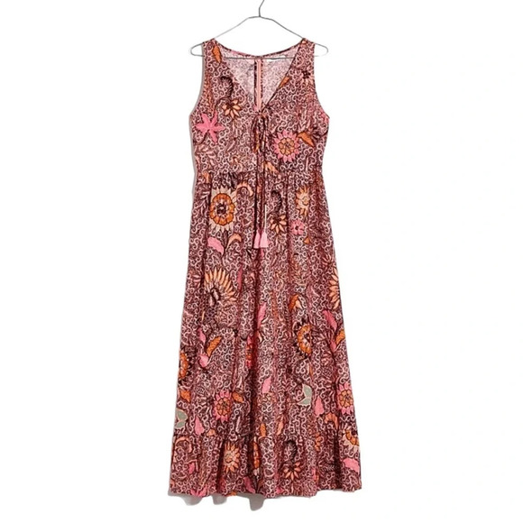Madewell Lace-Up Ruffle-Hem Midi Dress in Bali Blooms - Picture 2 of 10